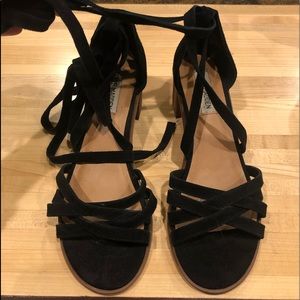 Ankle lace up ties block heel- RIZZA shoe
